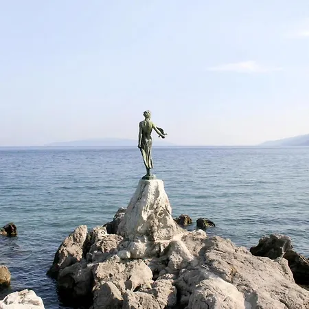 With A Parking Space - 7891 Apartamento Opatija